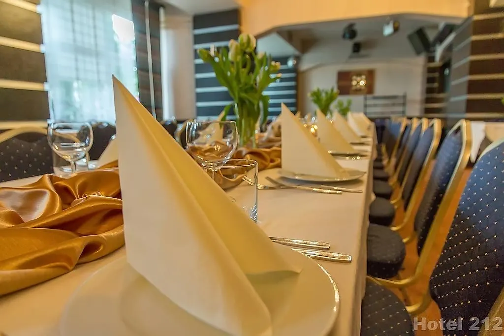 Hotel 212 Warszawa 2*,  Polska